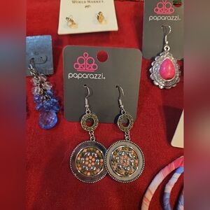 5 Pairs Of New Dangle Pierced Earrings Chico's, Paparazzi No.3 World Market Lot